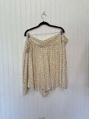 ASOS LUXE Cream Polka Dot Shorts with Belt Detail size 24